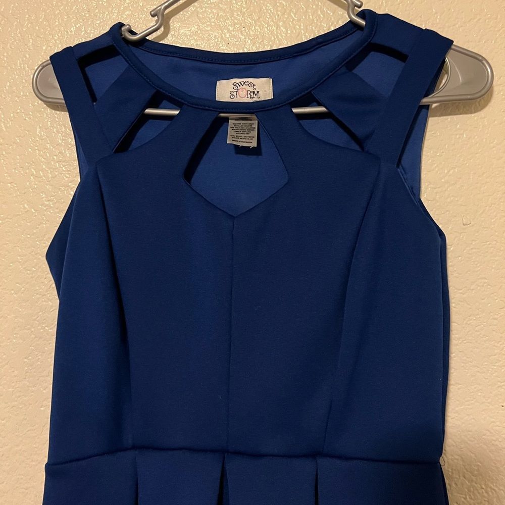Sweet Storm Sleeveless Dress - Picture 5 of 8